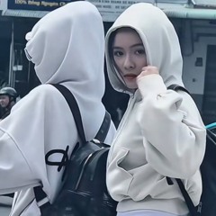 NGƯỜI LÀ HOA TA LÀ GIẤY... | CÓ THƯƠNG THÊM AI ĐÂU