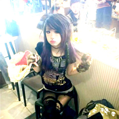 ##SC3N3QWEEN XD (prod. stress) <3