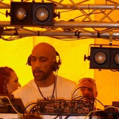 Shakedown Leeds Summer Festival Mixed by Si Frost