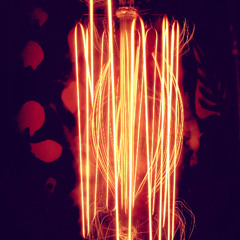 Incandescent Thoughts, Iridescent Feelings
