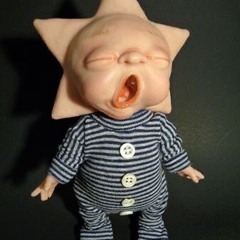 bucket (p. saintwintrs)