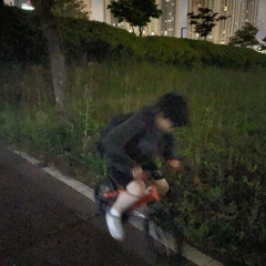 ASHII(feat. mini doe)