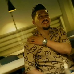 نضحك من برا نبكي من داخل (feat. Tchikou 22)