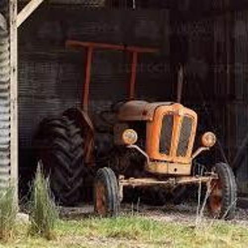 tracktor new year