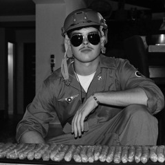 PSL X DAVID GOGGINS BENCH X UGO FABRI WITH SAUSAGE