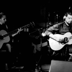 Delay9 - Nirvana - Unplugged In New York (on A Plain)