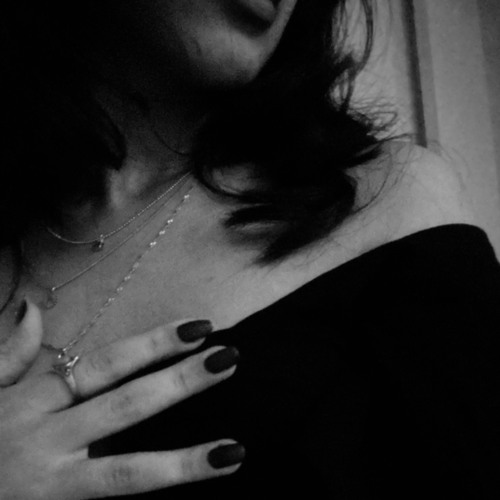 قد العيون السود بحبك