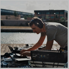 Leax & Lunater - Deconsolidate