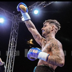 Cathal McLaughlin's walk out chune (PRO FIGHT)