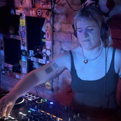 stank face for 40 whole minutes caprice radio bar 24 july