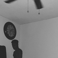 Dontpullover - Shoes at the Door