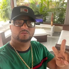 MC ROBA CENA - AMANHECEU MAIS CONTINUA A PUTARIA VS NH ( DJS PSICO DE CAXIAS, LULA E NARIZ 22 )