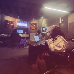 autumn! (Twinuzis) Keys to the benz x miss pretty brown cover-playing around in the car 2