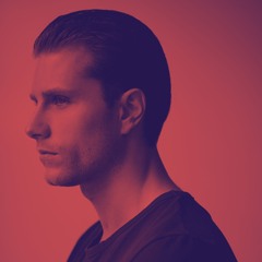 CHADE R. | UNDERGROUND MOTION LIVE