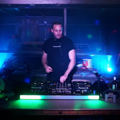 Schweitzer @Technokrieger 2 - Live-Mitschnitt