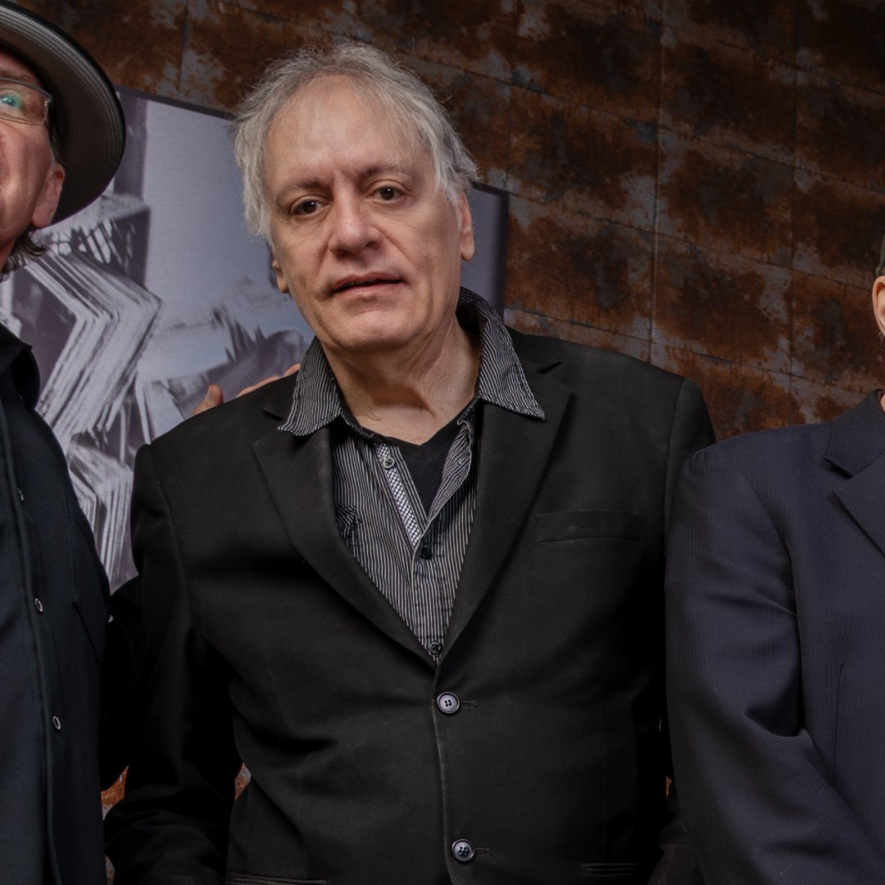 Arts on Fire - John Lombardo of 10,000 Maniacs - August 21, 2026 episode artwork