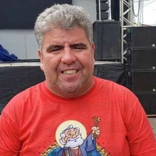 Stream Editorial Ricardo Gordo by User 757793496 Listen online for