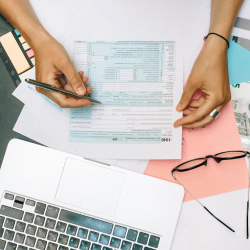 The KCLR Daily: KCLR News Journalist Dermot Keyes on Kilkenny County Council budget meeting (4th Nov 2025)