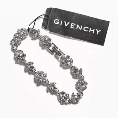 Givenchy (prod.blickyhomeboy)