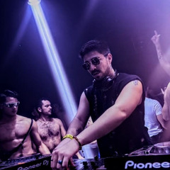 E.T. at [sic] club mix