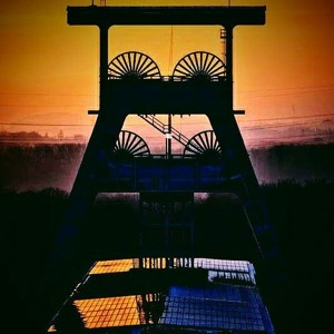 SKY AND SAND - PAUL KALKBRENNER // ZIEHDEMIKER (TECHNO REMIX)