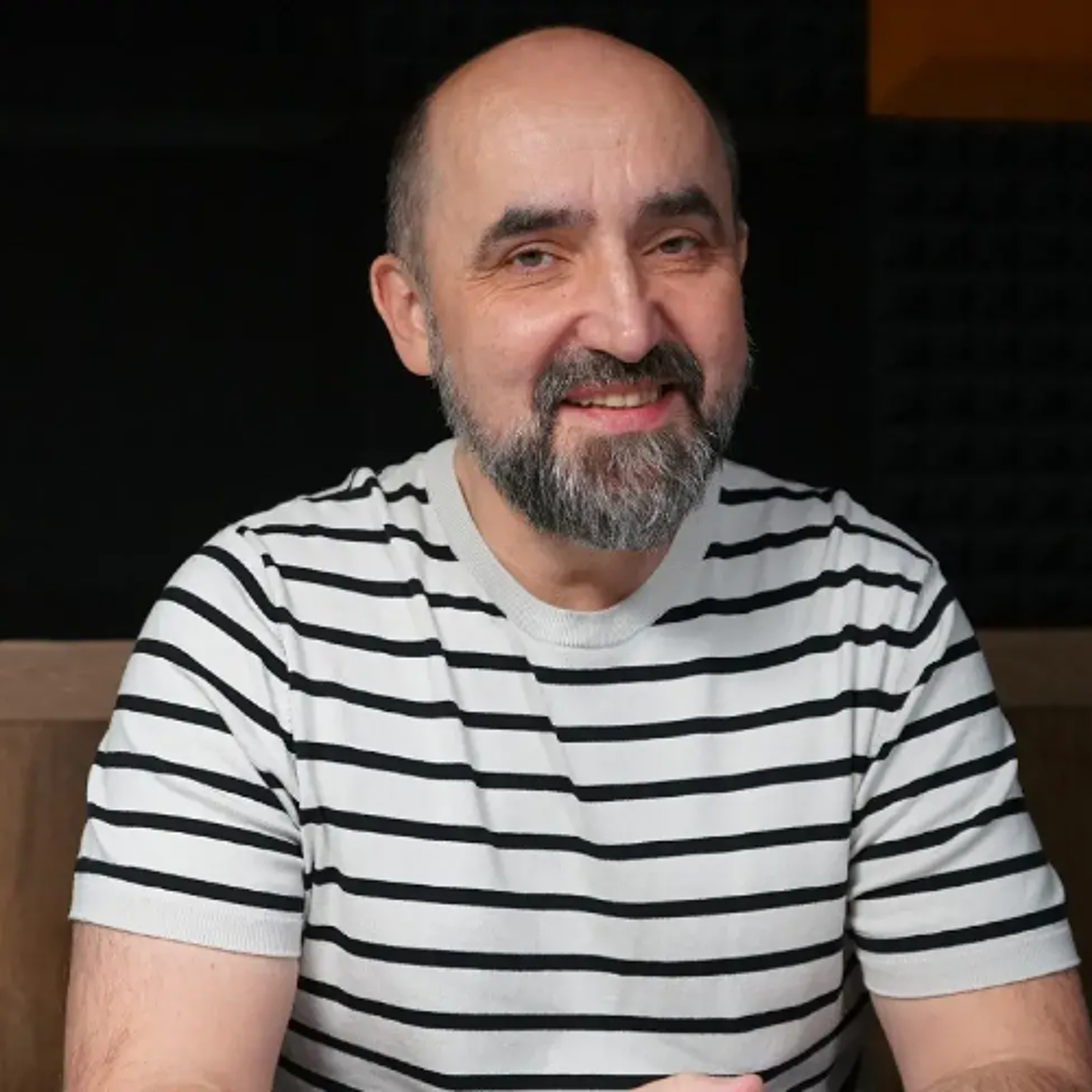 Аляксандр Кныровіч. Лукашэнка скардзіцца Пуціну: нас гнуць і ламаюць!