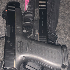 2glocks.red ft headhunch0 x 5rackks - MR.FTO ( Dir By @dondadavisuals_ ).mp3