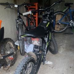 Sugar Shane Ft. Big Deli - Country Roads