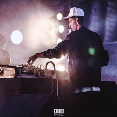 Mc Bob Grau - Joga Na Cara Que Nós Gosta. Part Mc DURRONY ( DJ CARLITINHO )