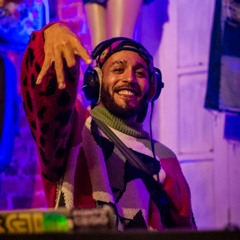 PODCAST 003 NADANDO COM O BOTTO - EMBRAZZA