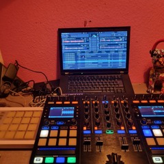 vonWohnzimmerAufdenFloor@hazel.mp3