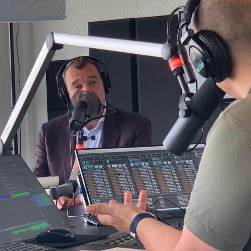 Stream episode Aad de Groot (DSW Zorgverzekeraar) - Let's Talk Business 6  augustus 2021 deel 3 by New Business Radio podcast | Listen online for free  on SoundCloud