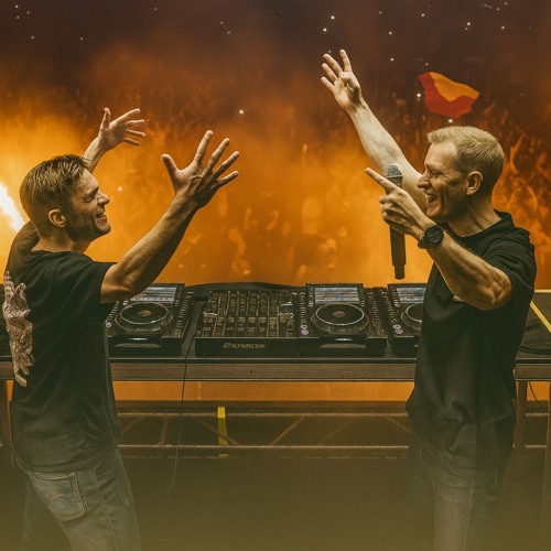 Martin Garrix x Armin van Buuren - Sleepless Nights [UNRELEASED] [ULTRA MIAMI 2025]