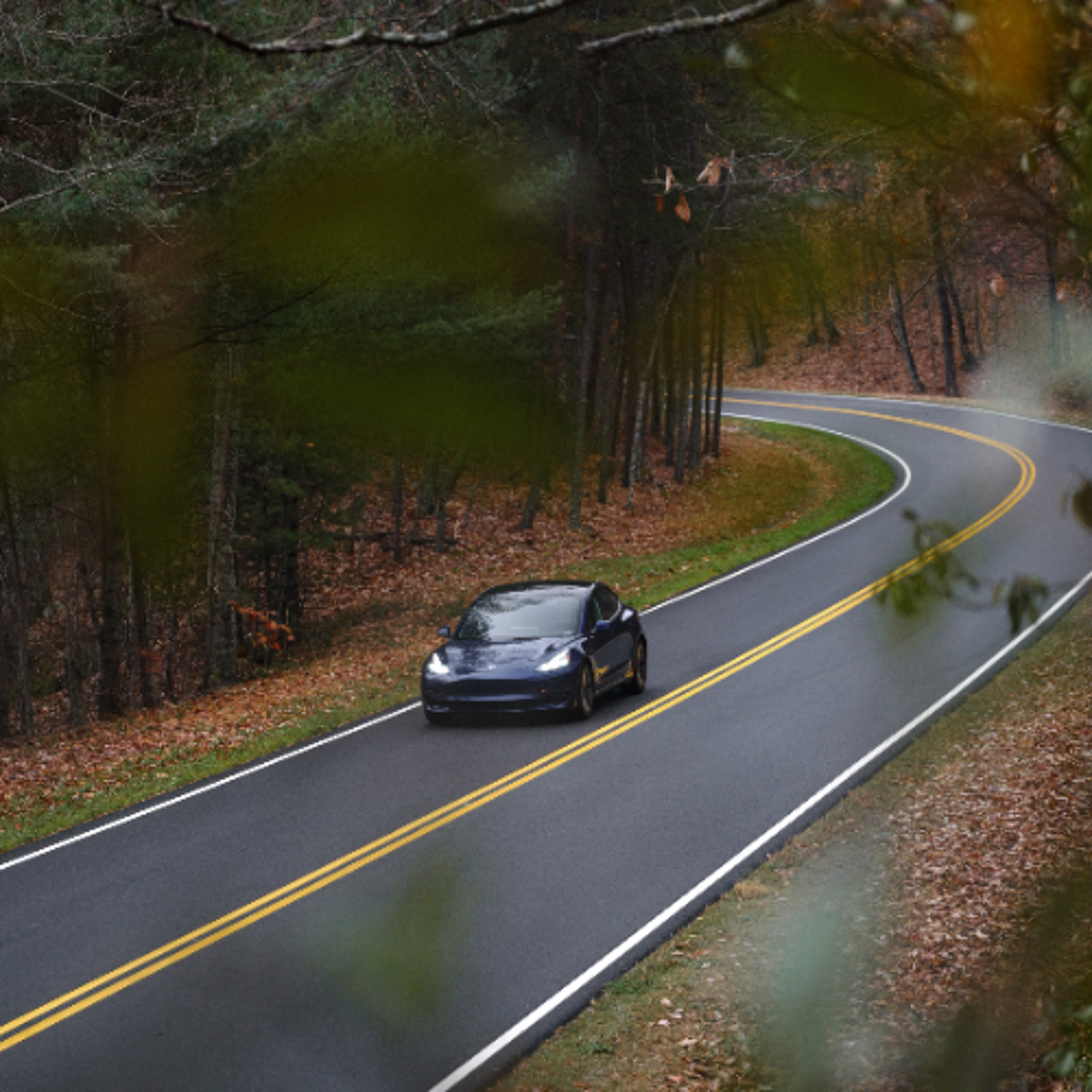 Episode 53 -- Navigating North America's Worst (and Most Beautiful) Roads thumbnail