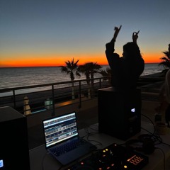 Hugel Dubai Playa 2025