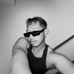 some brat, pop, and house