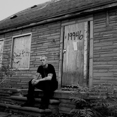 Eminem - Listen To Your Heart
