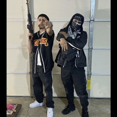 AR'S and Glocks (Prod.SuneBeats) - MadMaxx2k feat JrDaMenace