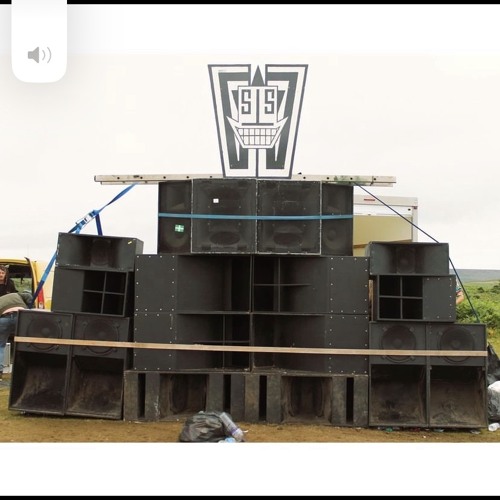 fuckwit’s bloody jungle techno minimix