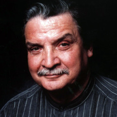 Between People and a Place: Michael Wallis