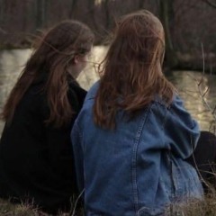 صديقي ياللي كلما ضاقت علي يبين♥️