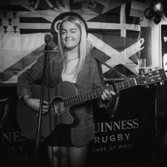 Horse outside by Carragh Lynch🩷