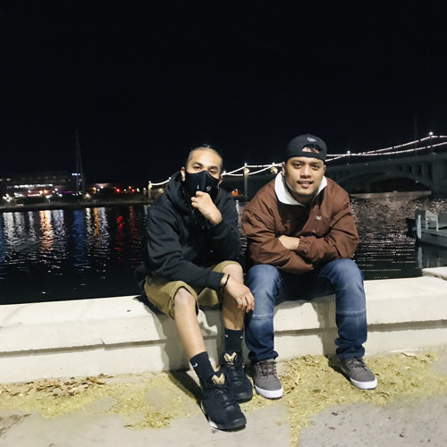 Uwa uwei tongomw-Tboii Tyler & MJ FiTi