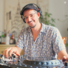 Tomás Asesio – Funky Tech House DJ Set | Tiny Table Radio