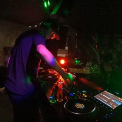 Freeform bass and dubstep mix