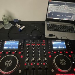 i know i should sleep x stephanie