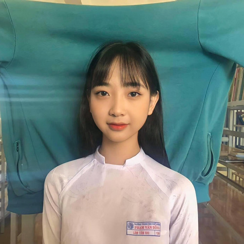 Em Luôn Ở Trong Tâm trí Anh (Remix)•