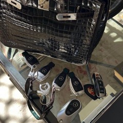 vlorich kno wat we on ‎ ‎ @nightgoer