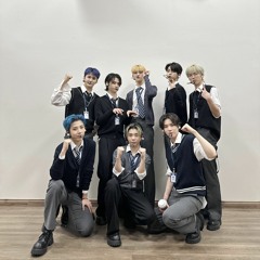 8TURN - Fighting | Original by BSS Feat. Lee Young.mp3