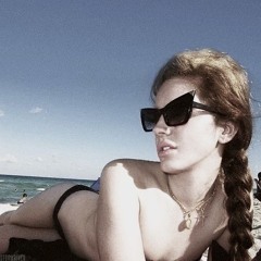 Mermaid motel~ Lana Del Rey